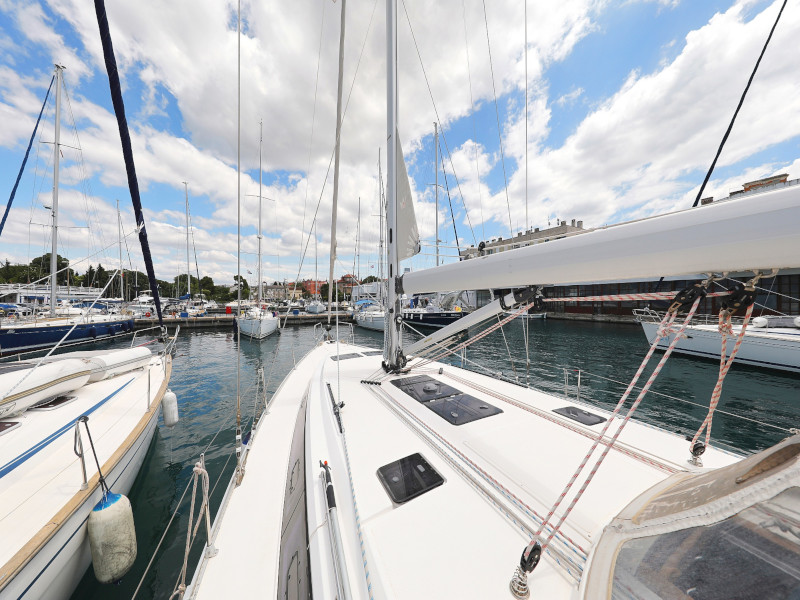 Bavaria Cruiser 46 — photo 3