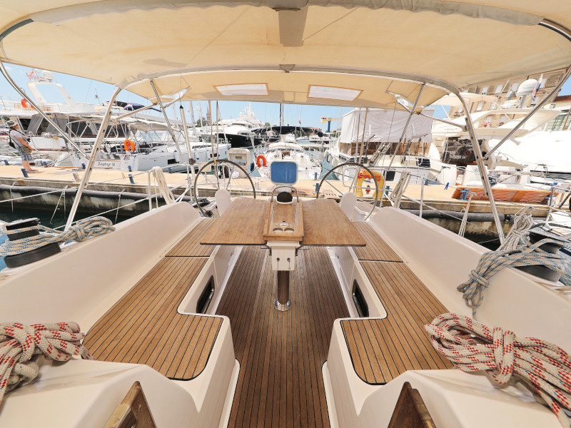 Bavaria Cruiser 46 — photo 39