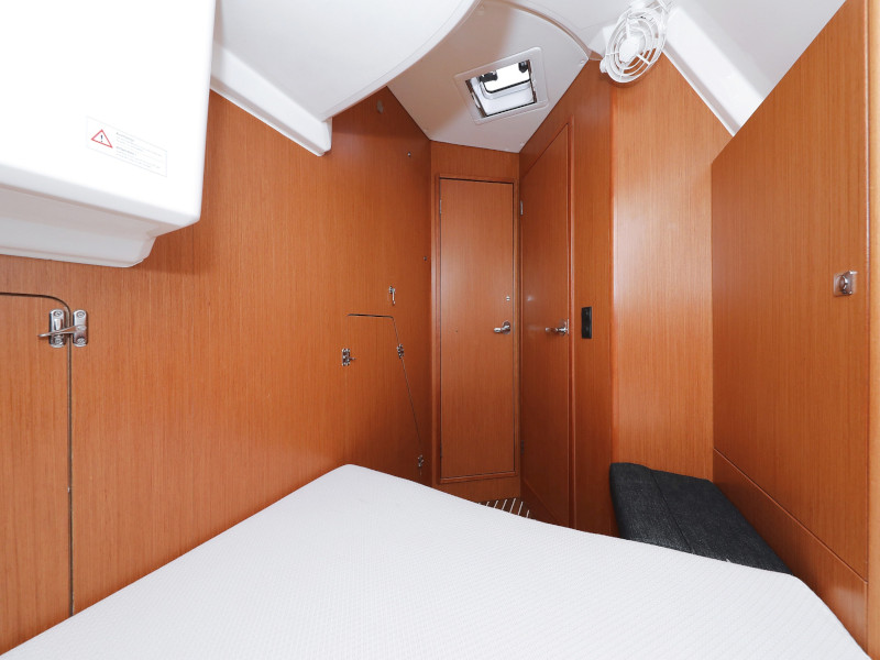 Bavaria Cruiser 46 — photo 22