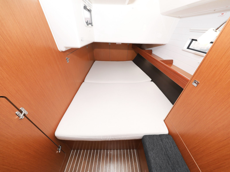Bavaria Cruiser 46 — photo 11