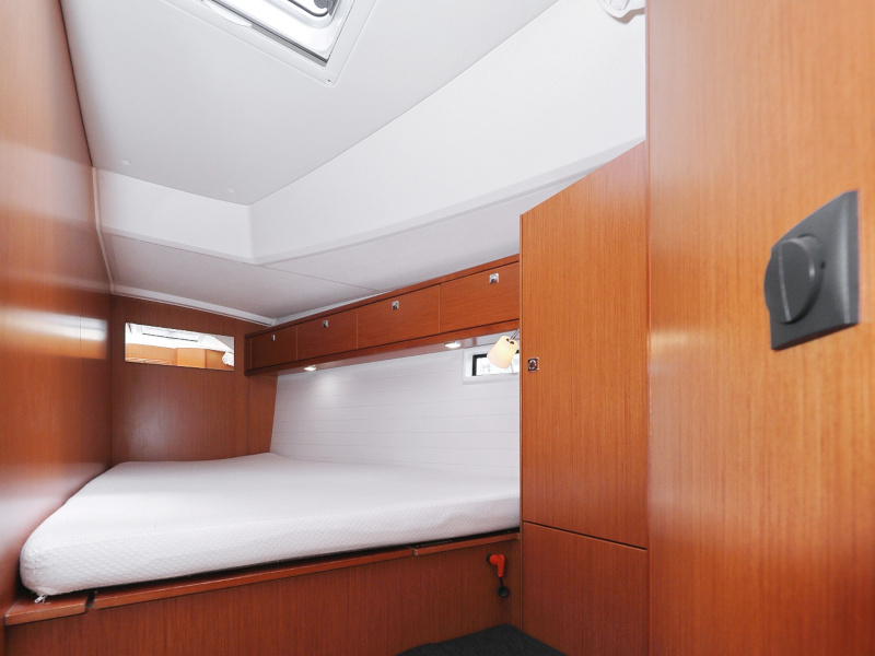 Bavaria Cruiser 46 — photo 31