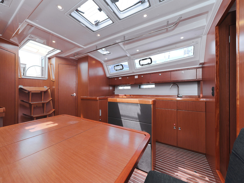 Bavaria Cruiser 46 — photo 26