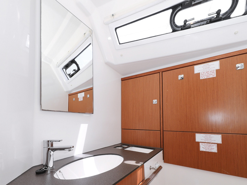Bavaria Cruiser 46 — photo 101