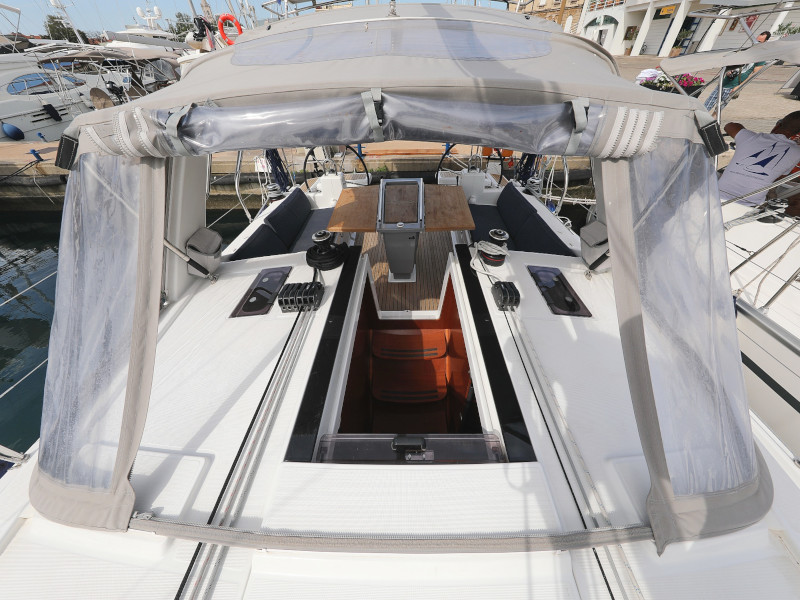 Oceanis 41.1 — photo 33