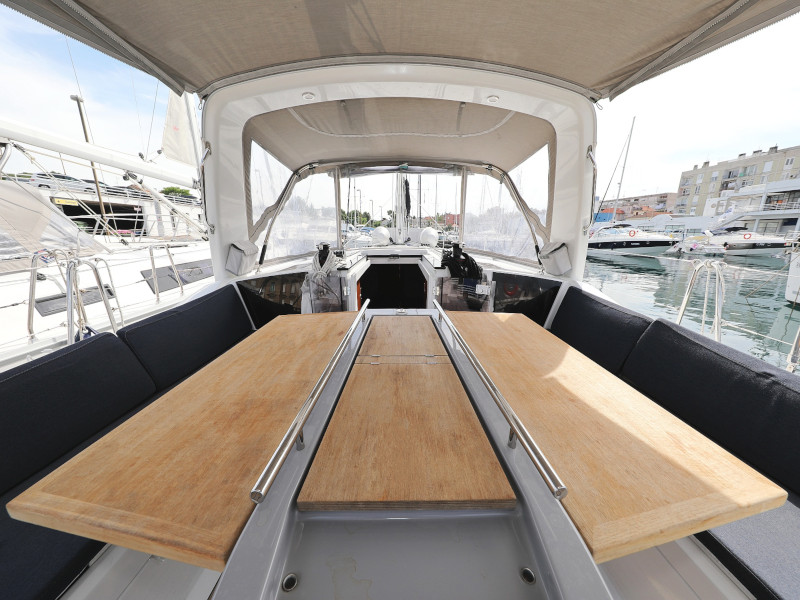 Oceanis 41.1 — photo 72