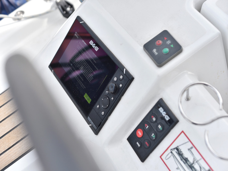 Oceanis 41.1 — photo 49