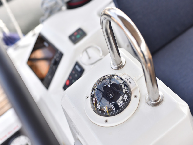 Oceanis 41.1 — photo 26