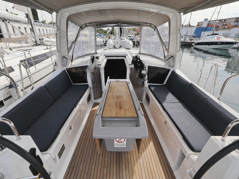 Oceanis 41.1 — photo 71