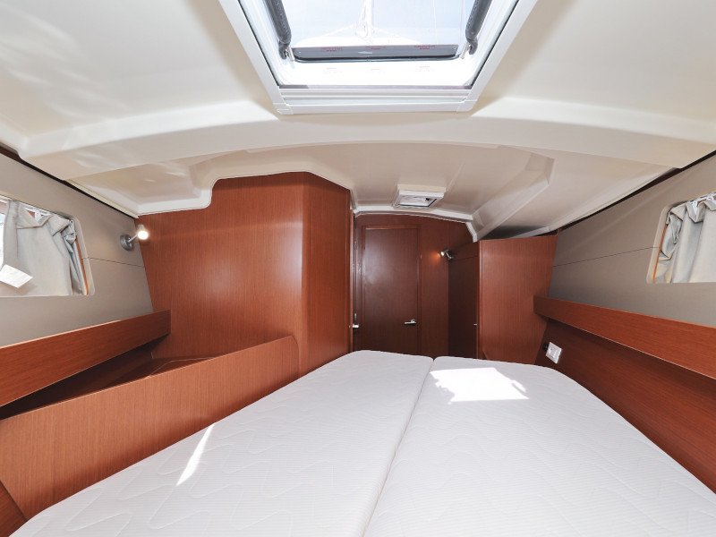 Oceanis 41.1 — photo 9