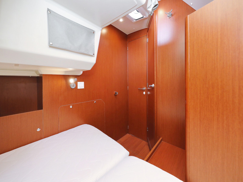 Oceanis 41.1 — photo 90