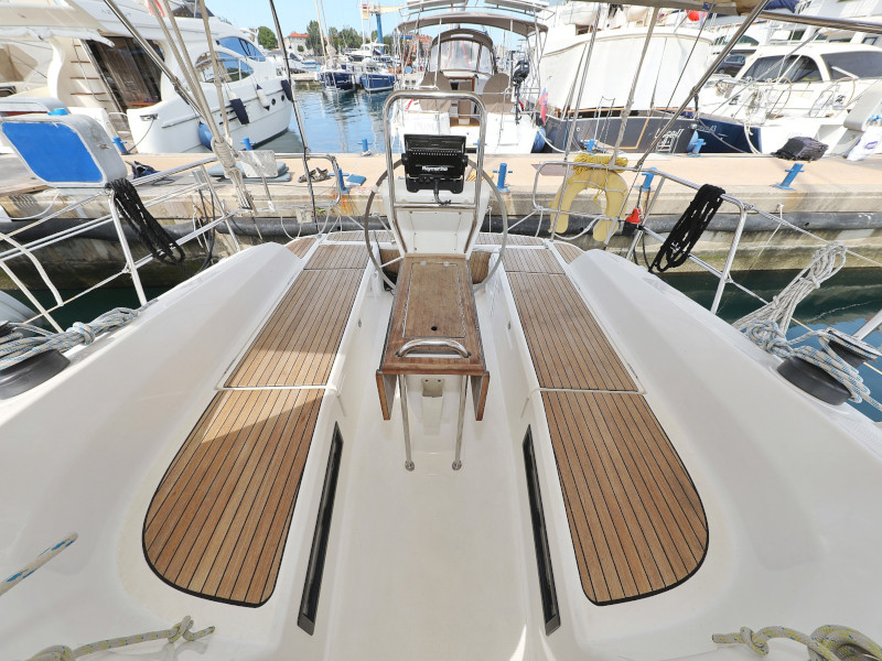 Bavaria 36 Cruiser — photo 44