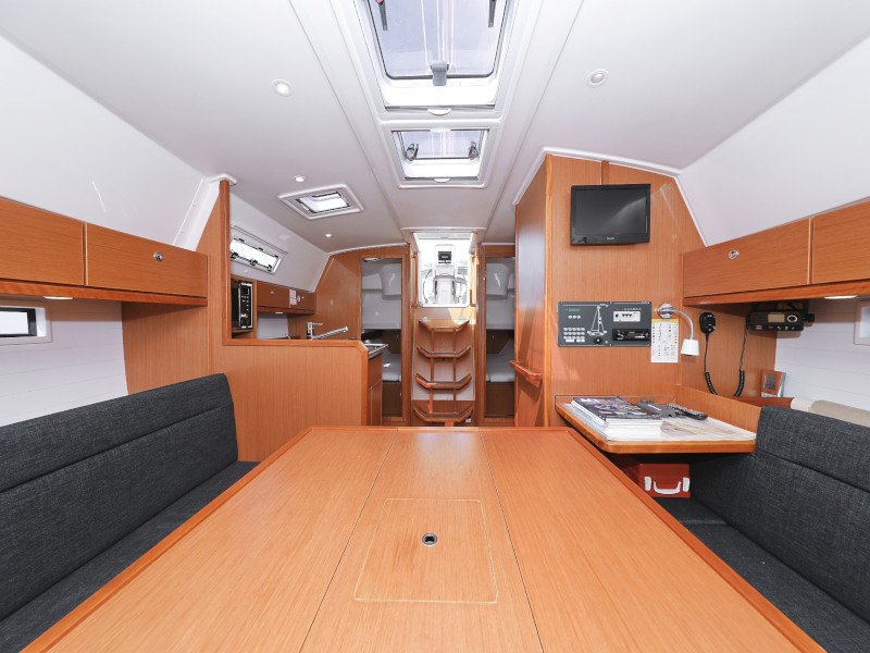 Bavaria 36 Cruiser — photo 38