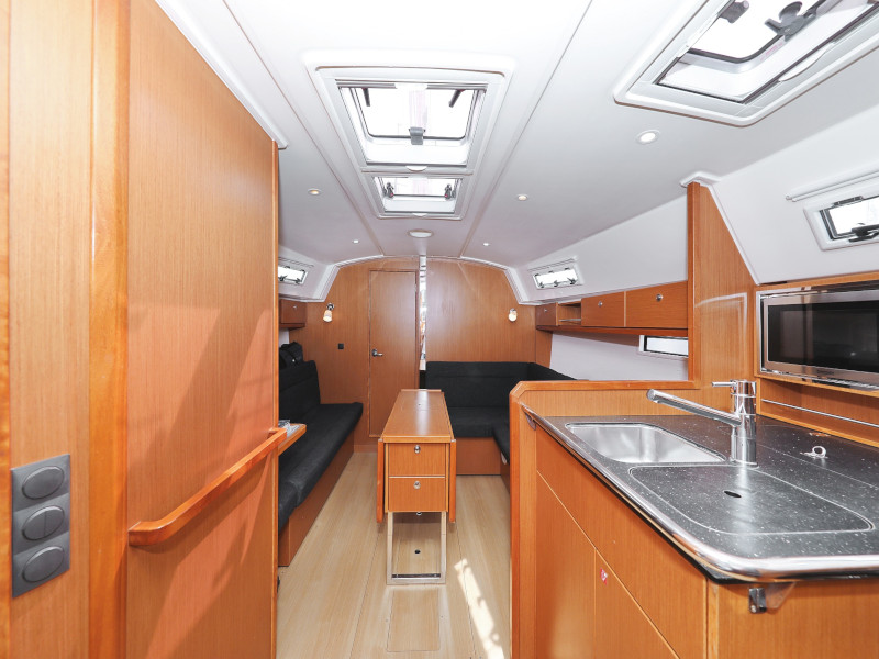 Bavaria 36 Cruiser — photo 63