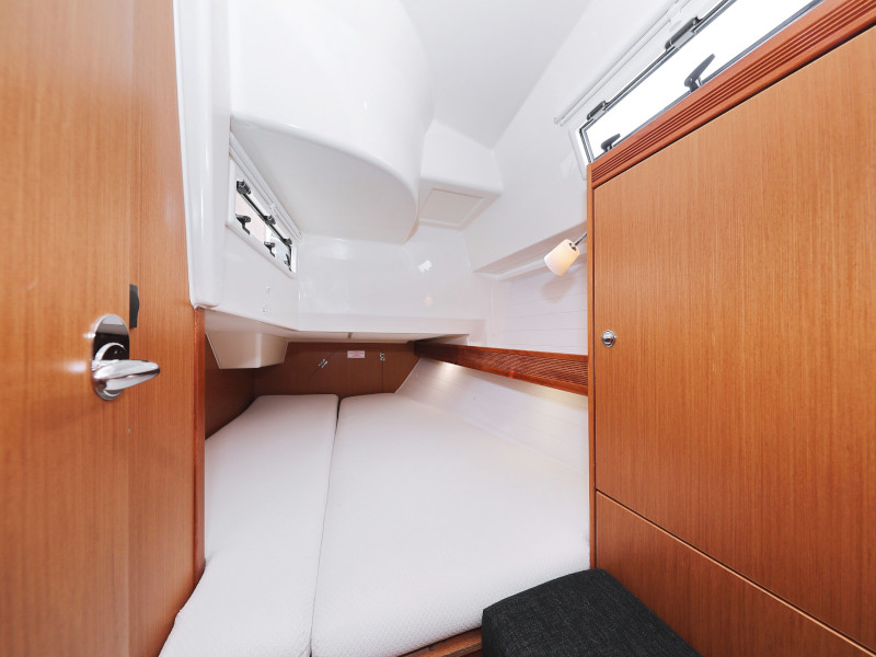 Bavaria 36 Cruiser — photo 23
