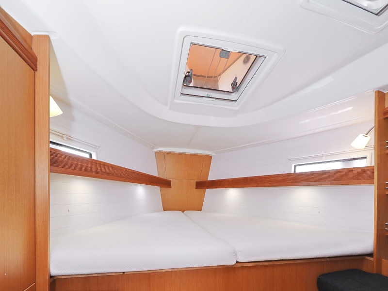 Bavaria 36 Cruiser — photo 48