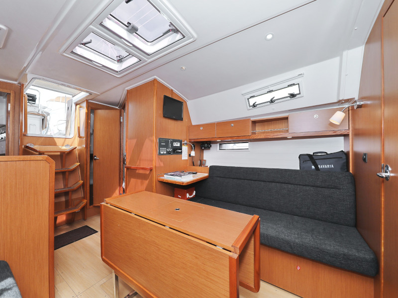 Bavaria 36 Cruiser — photo 79