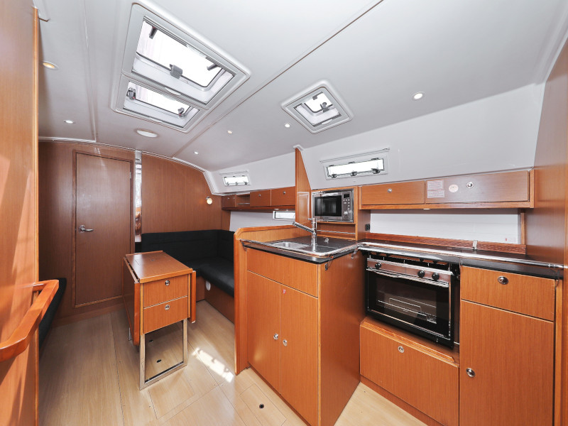 Bavaria 36 Cruiser — photo 69