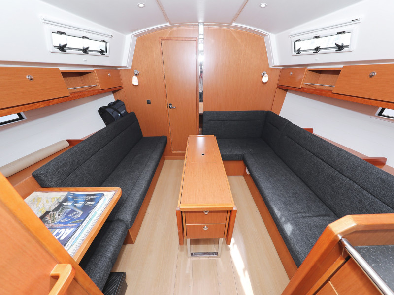 Bavaria 36 Cruiser — photo 54