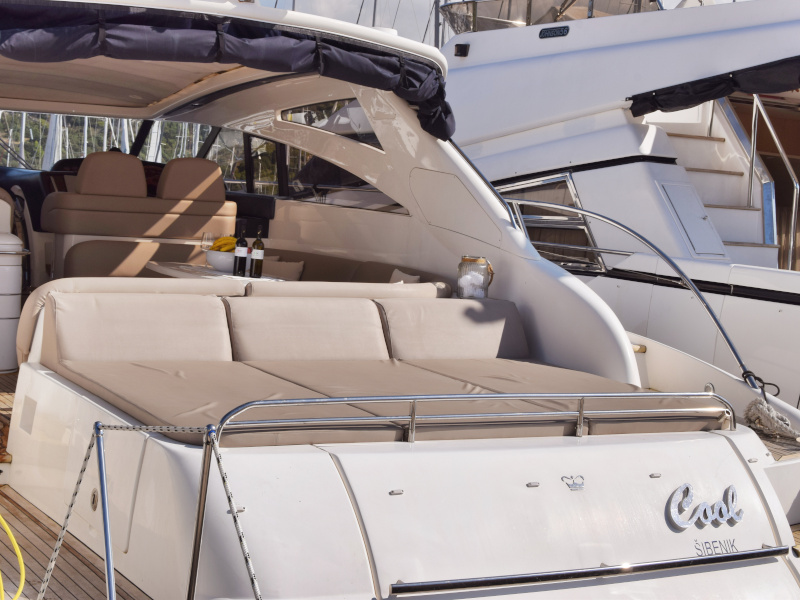 Princess V 58 — photo 15
