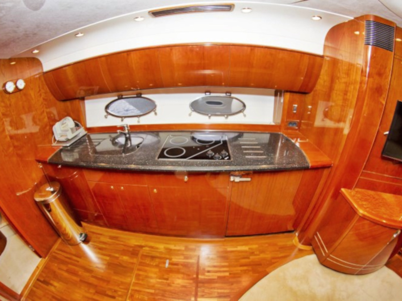 Princess V 58 — photo 3