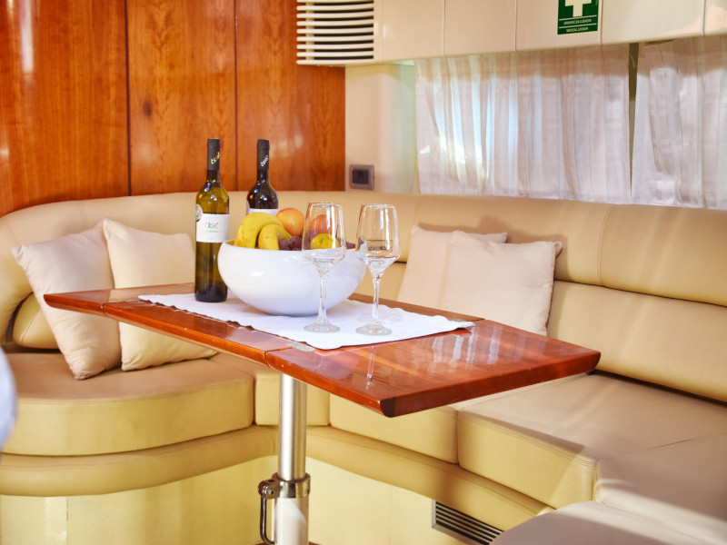 Fairline Targa 48 — photo 5