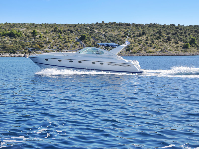 Fairline Targa 48 — photo 14