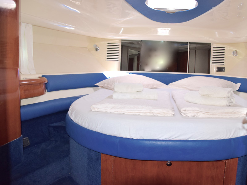 Fairline Targa 48 — photo 3