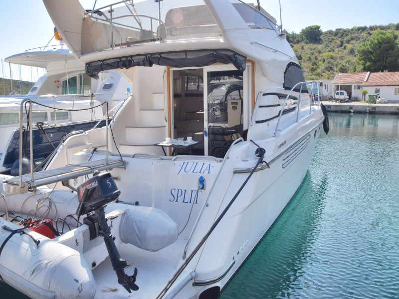Fairline Phantom 40 — photo 23