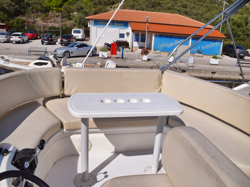 Fairline Phantom 40 — photo 2