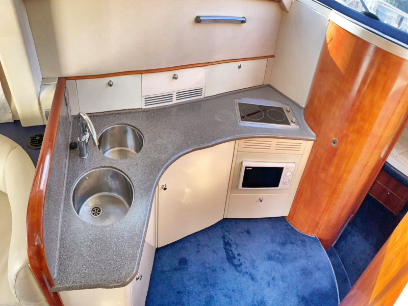Fairline Phantom 40 — photo 14