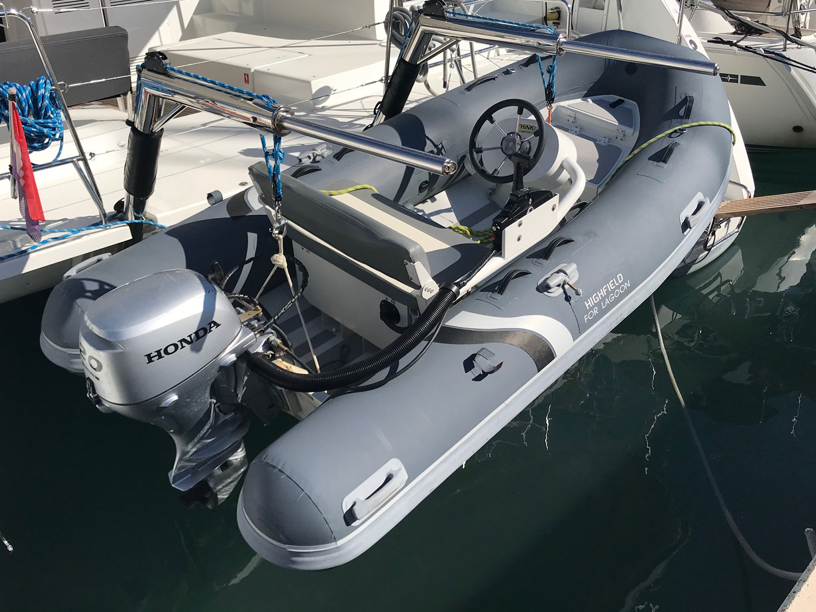 Lagoon 450 F — photo 8