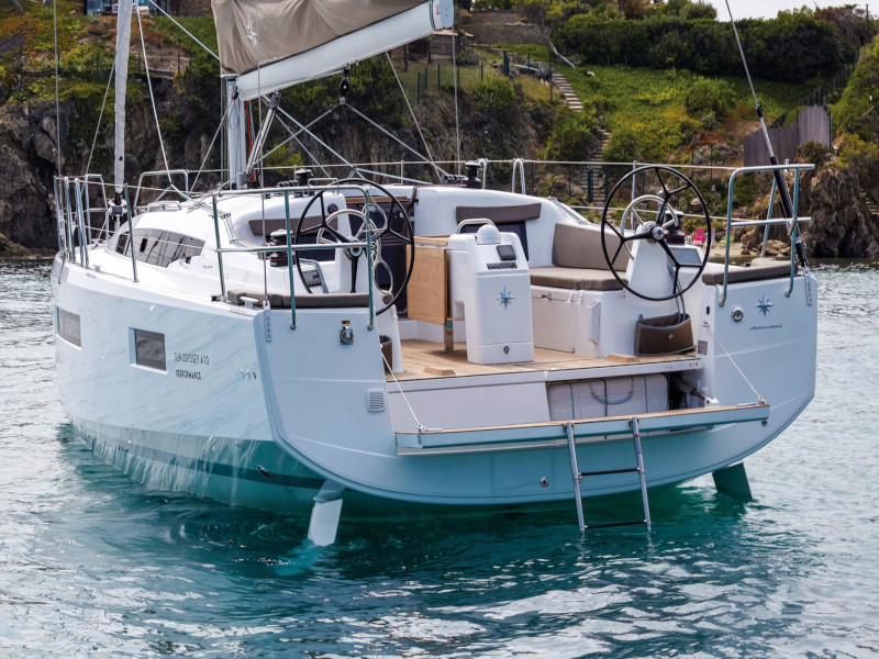 Sun Odyssey 410 — photo 24