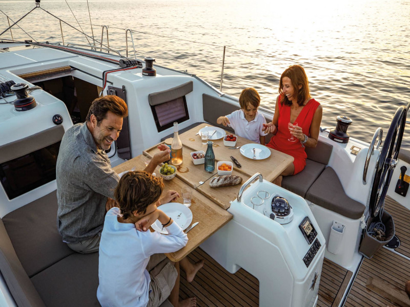 Sun Odyssey 410 — photo 12