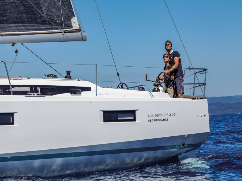 Sun Odyssey 410 — photo 25