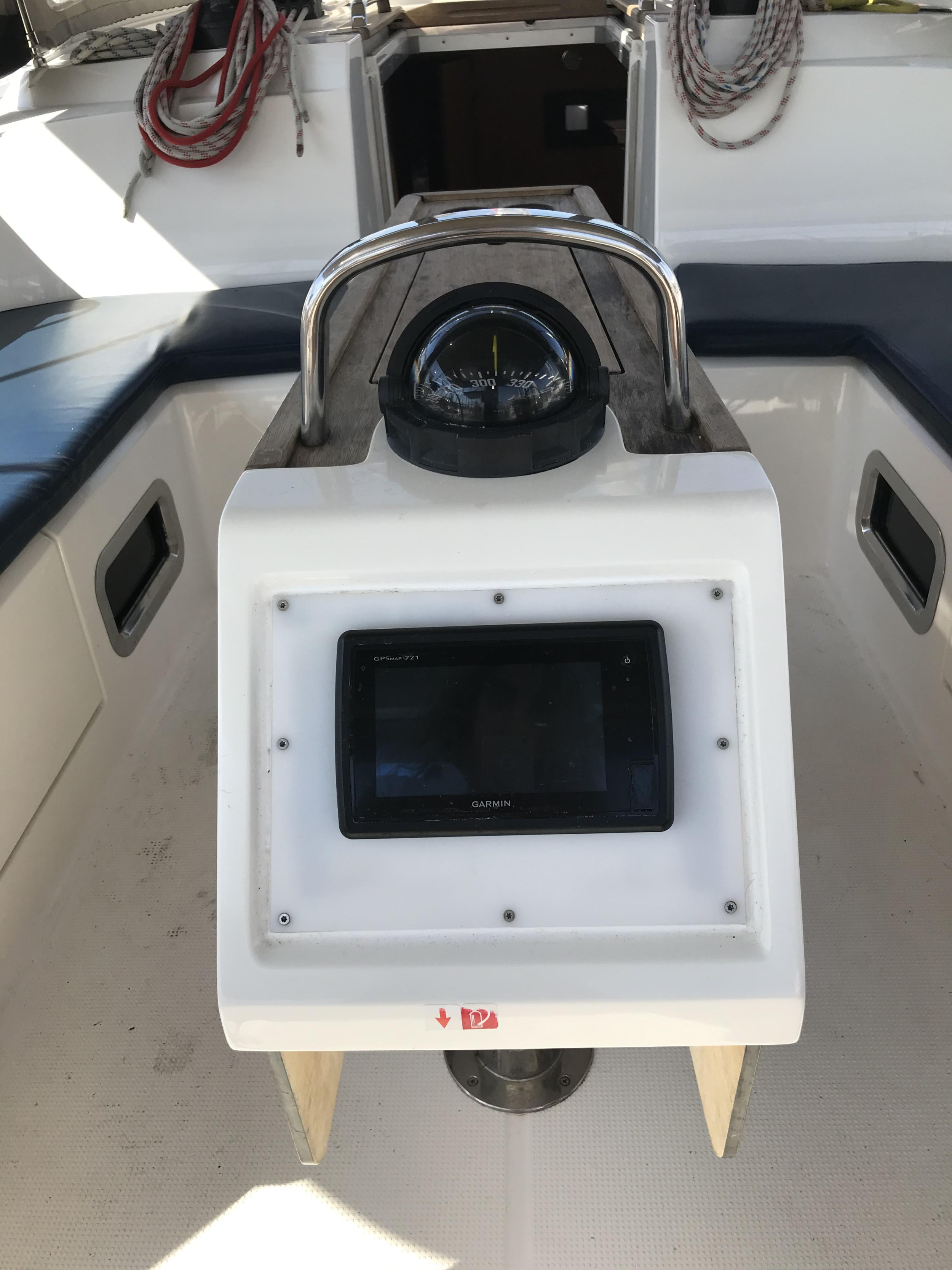 Bavaria Cruiser 46 — photo 12