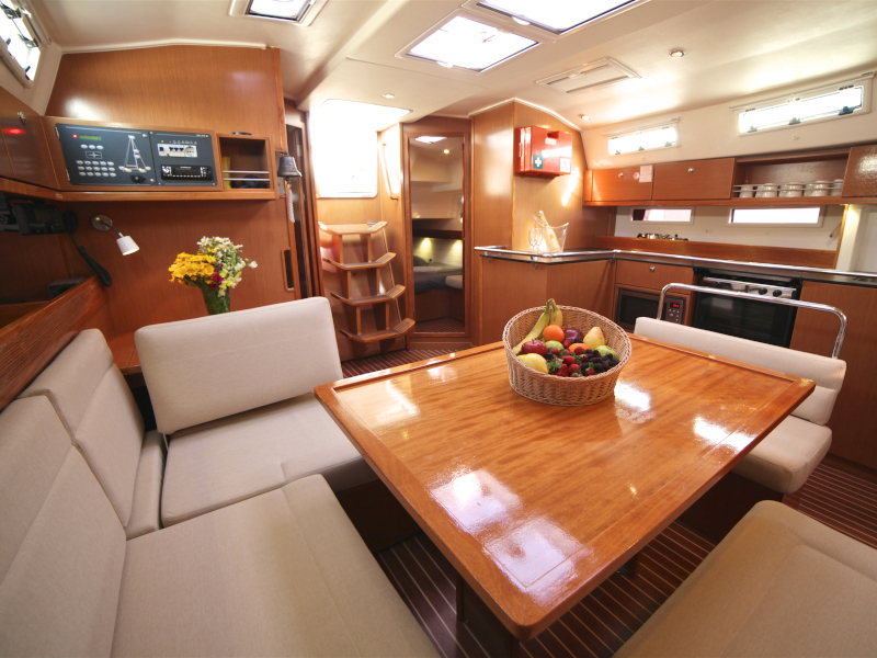 Bavaria Cruiser 45 — photo 4