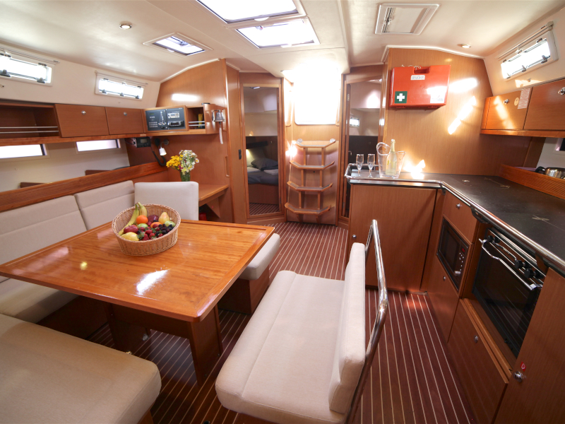 Bavaria Cruiser 45 — photo 3