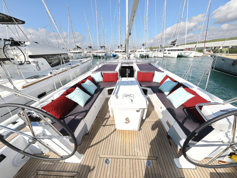 Oceanis 51.1 — photo 93