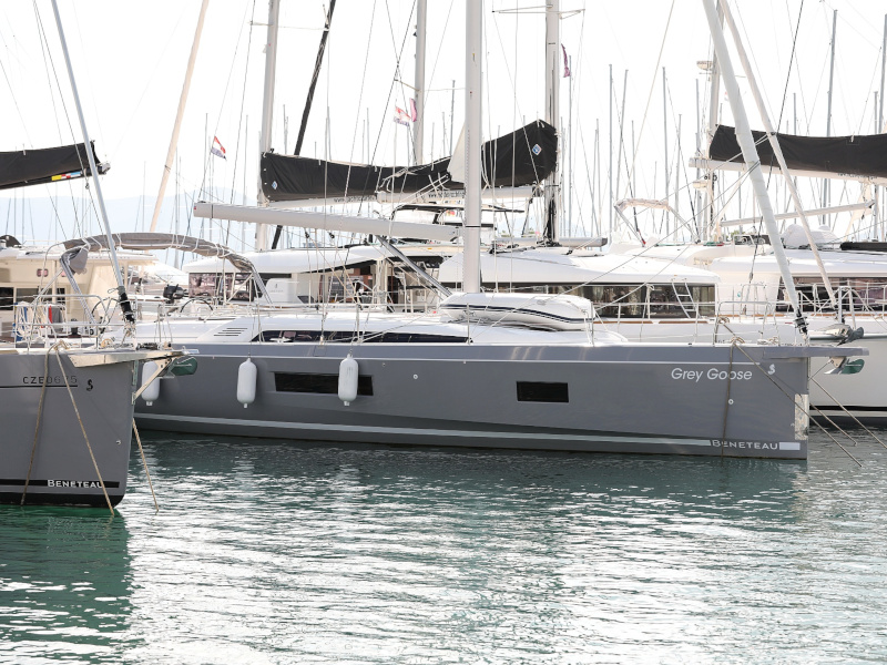 Oceanis 51.1 — photo 63
