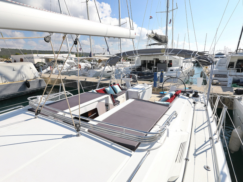 Oceanis 51.1 — photo 75