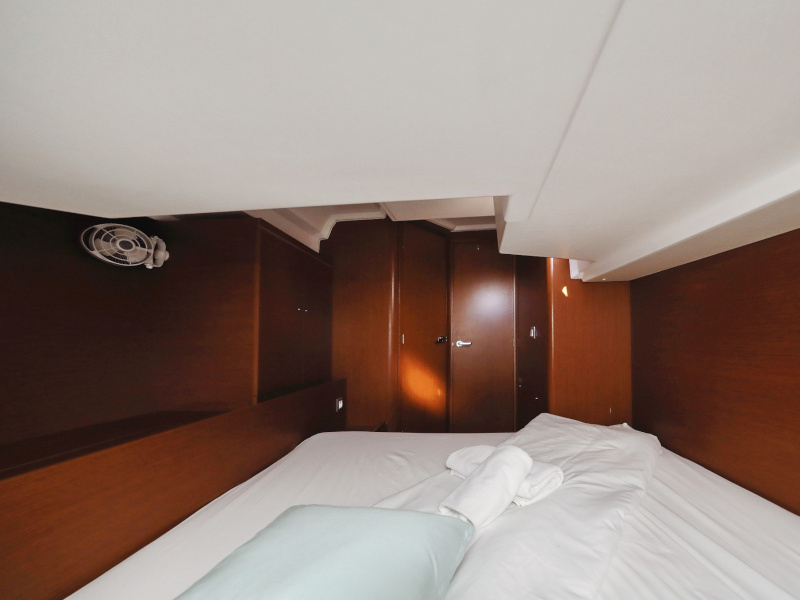 Oceanis 51.1 — photo 80