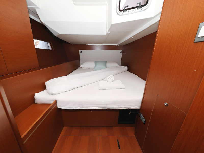 Oceanis 51.1 — photo 105