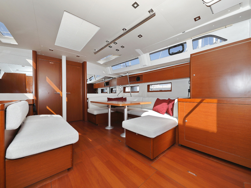 Oceanis 51.1 — photo 47