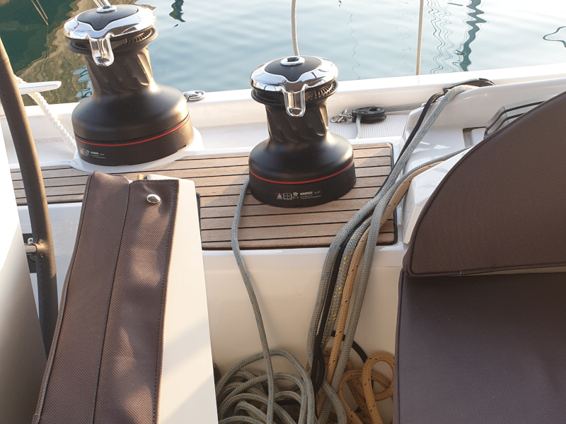 Oceanis 51.1 — photo 66