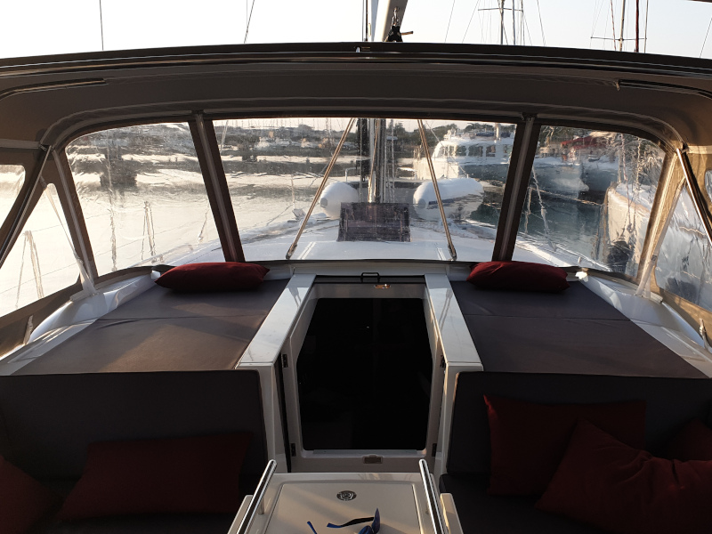 Oceanis 51.1 — photo 72
