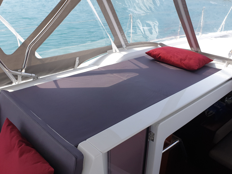 Oceanis 51.1 — photo 58