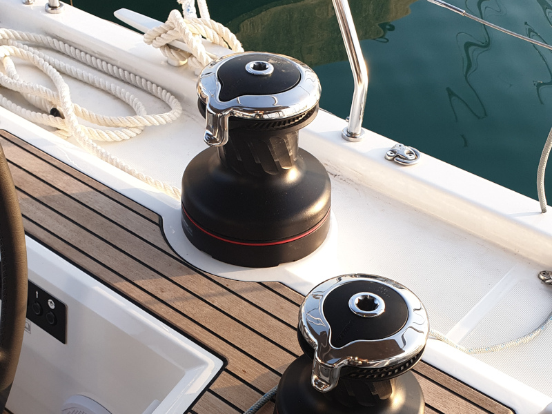 Oceanis 51.1 — photo 24