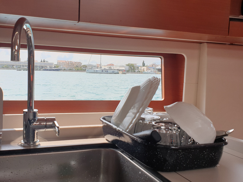 Oceanis 51.1 — photo 103