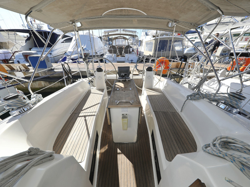 Bavaria Cruiser 40 — photo 50