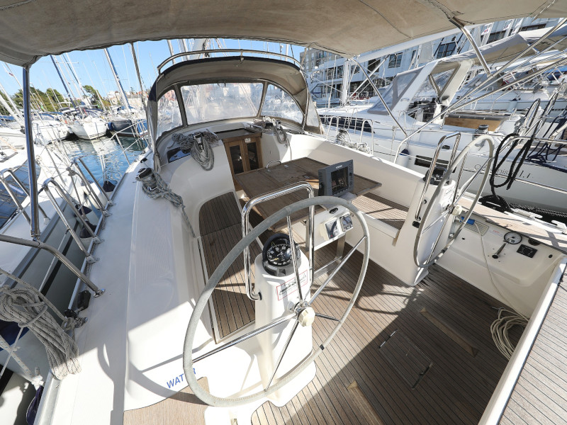 Bavaria Cruiser 40 — photo 3